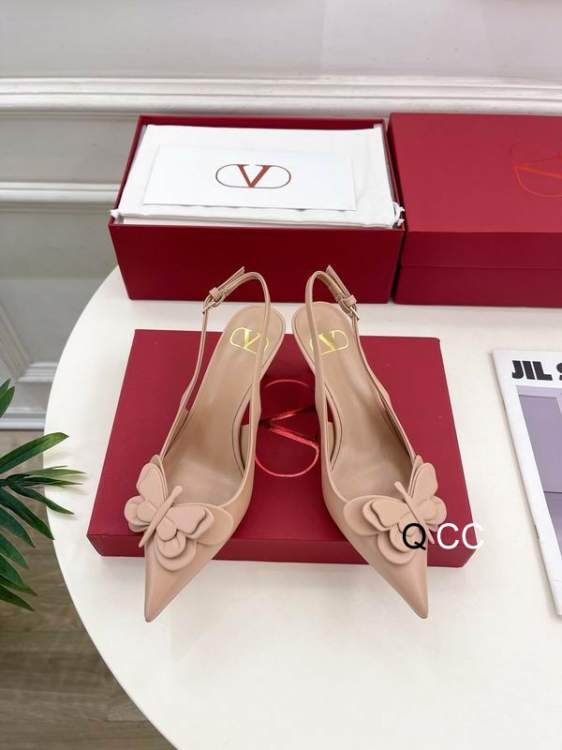 Picture of Valentino Shoes _SKUValentinosz35-406CMXC100220248